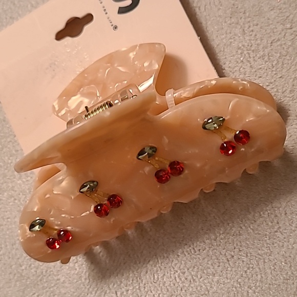 SO BRAND LARGE HAIR CLIP - Picture 4 of 5